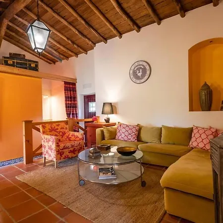 Casa Da Quinta, Piscina Privada, Da Areia Branca 8 Km Дом отдыха Reguengo Pequeno