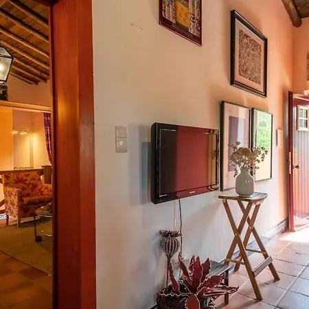 Casa Da Quinta, Piscina Privada, Da Areia Branca 8 Km Дом отдыха *